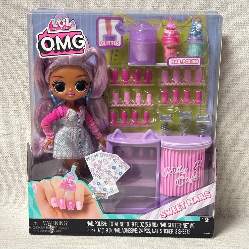 LOL Surprise OMG Sweet Nails Kitty K Cafe with 15 Surprises